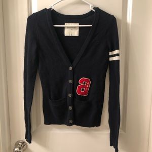 Abercrombie women’s navy blue cardigan